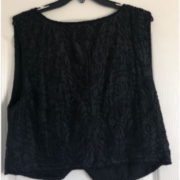 🌷Gorgeous embroidered silk vest - Picture 4 of 9